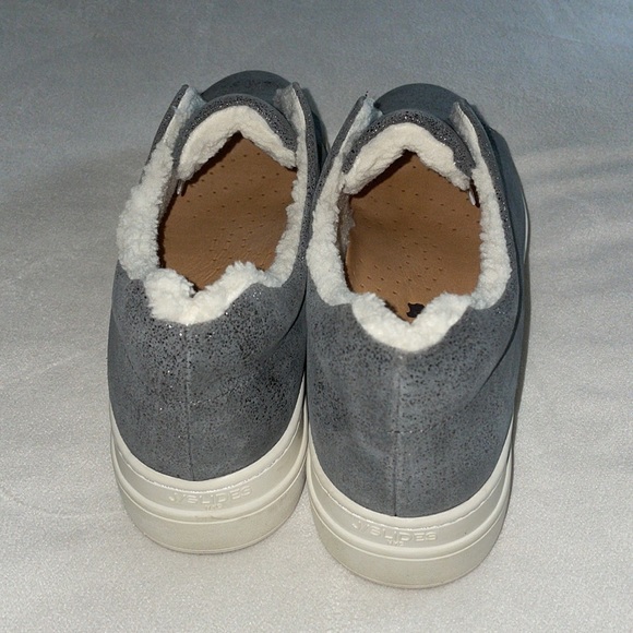 J/SLIDES NADA Pewter Metallic Leather Sneaker - Picture 9 of 12